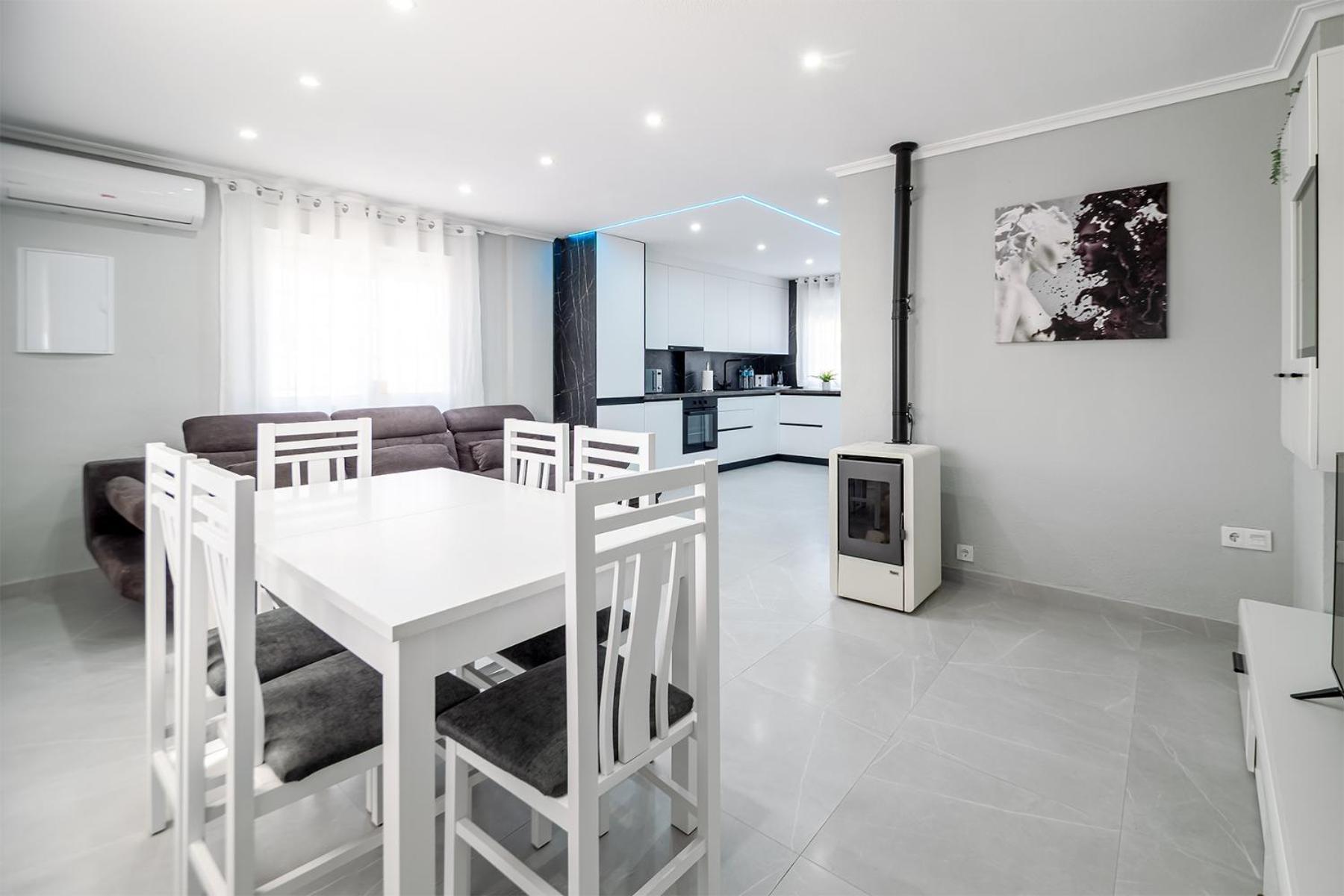 Casa Olivia With Pool Heating Fee Villa Torrevieja Eksteriør bilde